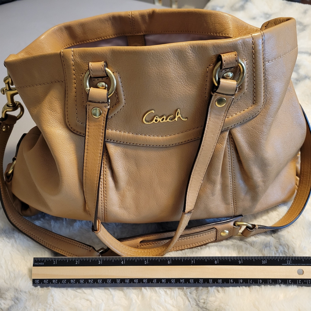 Coach Light Brown Leather Shoulder Bag